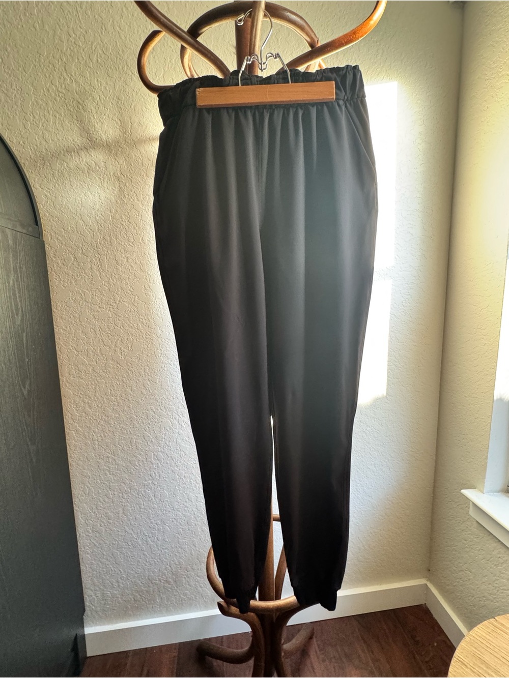 Lulu lemon Classic Black Elastic Waist Jogger Pants
